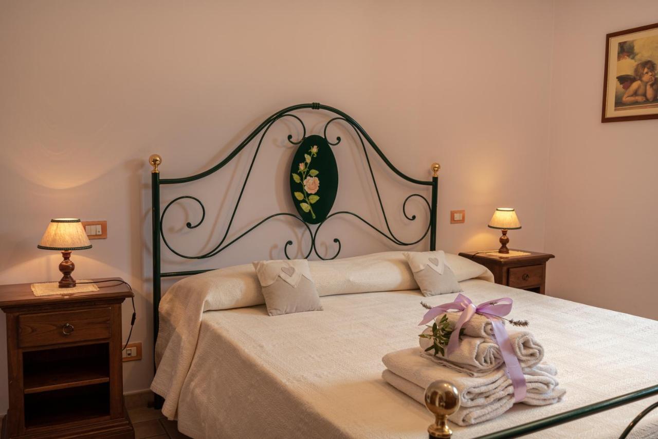 Agriturismo La Rocca Assisi Петриньяно Экстерьер фото